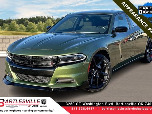 Used 2023 Dodge Charger SXT w/ Blacktop Package image 1
