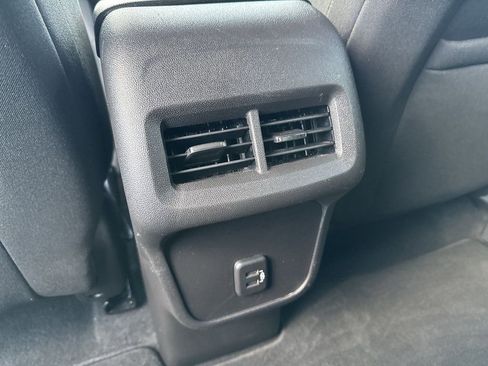 Certified 2024 Chevrolet Equinox LT image 26