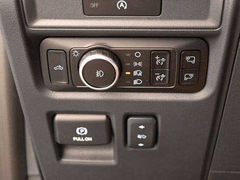 New 2025 Ford F150 Lariat w/ Equipment Group 502A High image 30