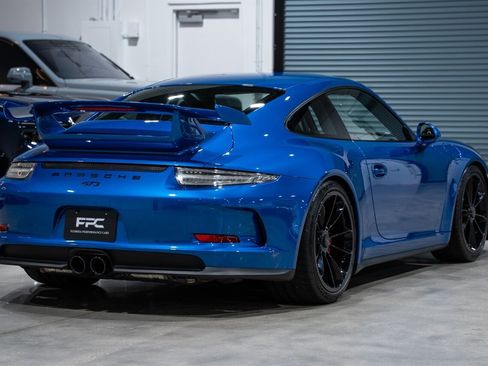 Used 2016 Porsche 911 GT3 w/ Sound Package Plus image 15