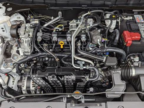 Used 2025 Nissan Altima 2.5 SV image 30