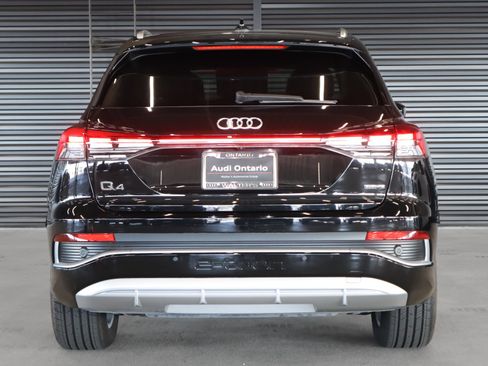 Certified 2024 Audi Q4 e-tron Premium Plus w/ Premium Plus image 13