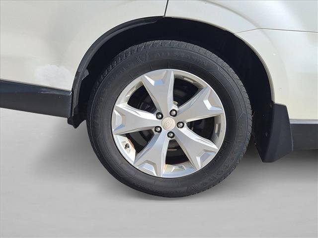 Used 2014 Subaru Forester 2.5i Premium w/ All-Weather Package AWD/4WD image 10