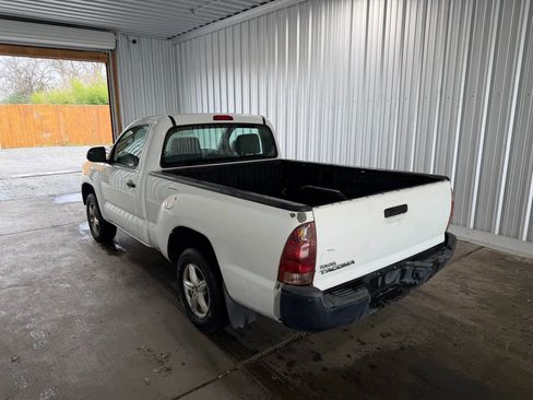 Used 2012 Toyota Tacoma 2WD Regular Cab image 2