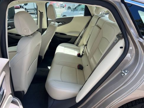 Used 2024 Chevrolet Malibu LT image 33