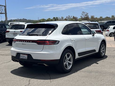 Used 2021 Porsche Macan AWD/4WD image 25