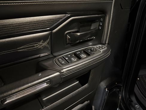 Used 2023 RAM 2500 Limited image 10