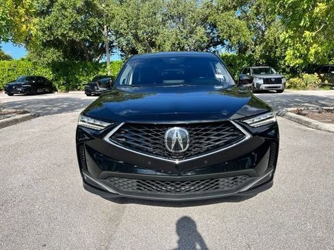 Used 2025 Acura MDX w/ Technology Package FWD image 3