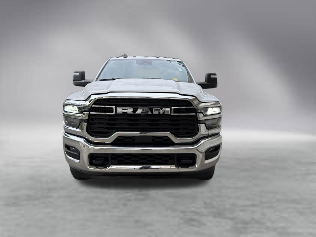 Used 2025 RAM 3500 Big Horn AWD/4WD image 15