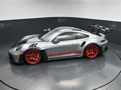 Used 2025 Porsche 911 GT3 RS RWD image 17