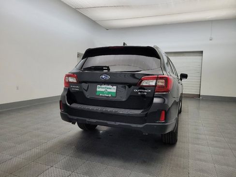 Used 2017 Subaru Outback 3.6R Touring w/ Popular Package #5A image 7