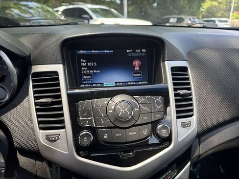 Used 2013 Chevrolet Cruze LT w/ Technology Package FWD image 20