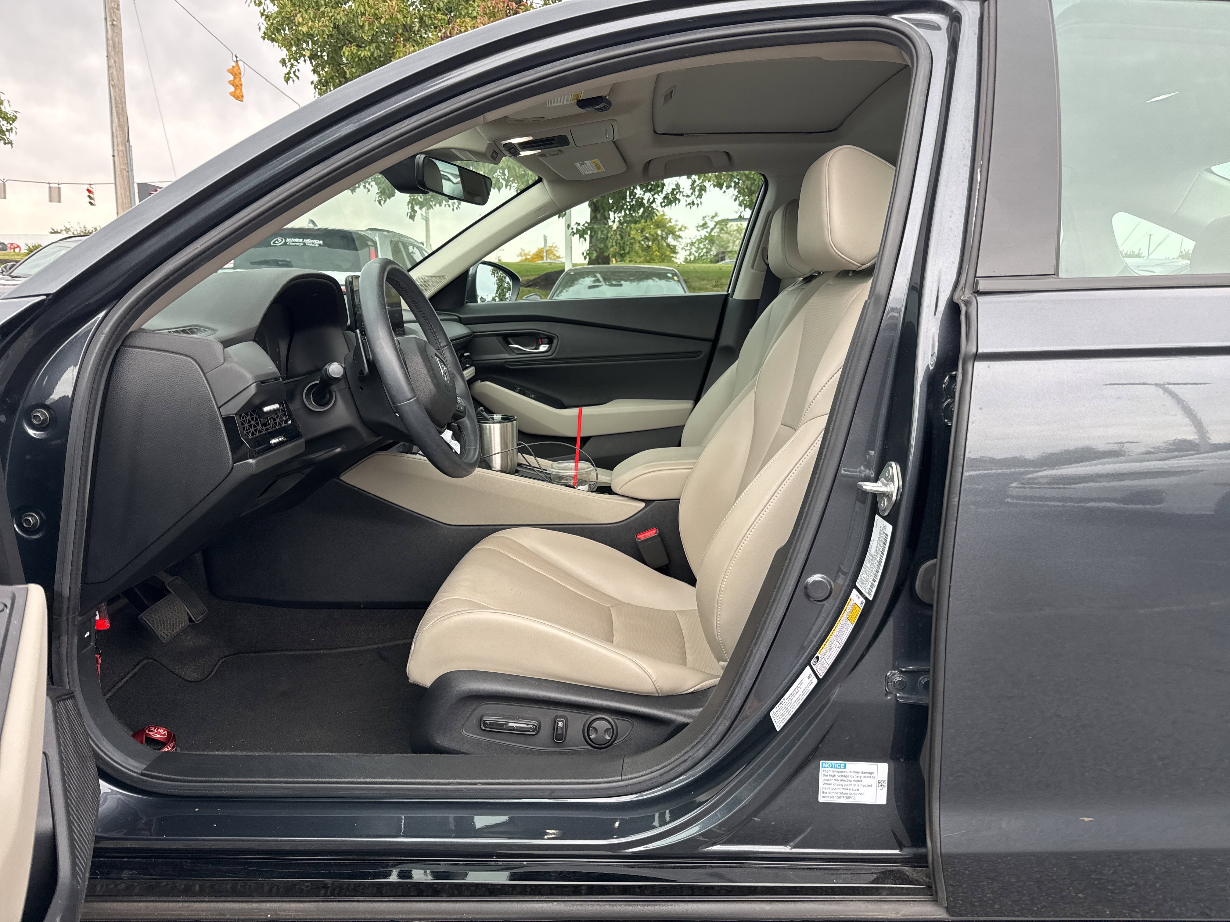 Used 2024 Honda Accord EX-L image 6