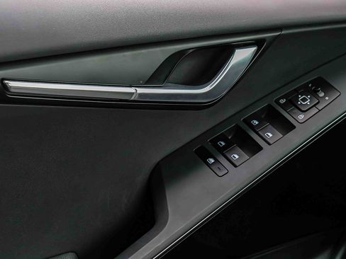 Certified 2024 Kia Niro Wind w/ Wind Preserve Package image 14