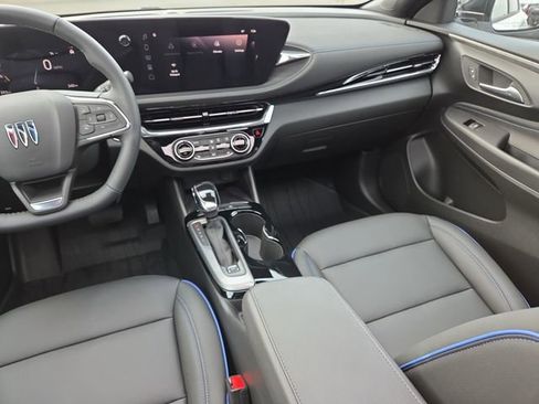 New 2025 Buick Envista Sport Touring w/ Convenience I Package image 10