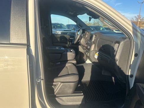 New 2026 Chevrolet Silverado 1500 Custom Trail Boss w/ Turbomax Blackout Package AWD/4WD image 31