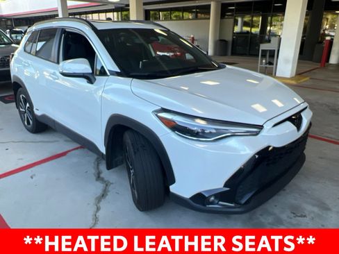 Used 2024 Toyota Corolla Cross AWD Hybrid w/ Convenience Package image 3
