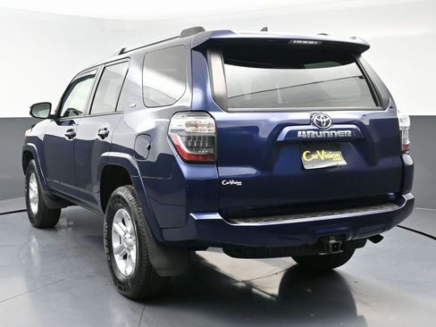 Used 2021 Toyota 4Runner SR5 Premium w/ Moonroof Package image 9