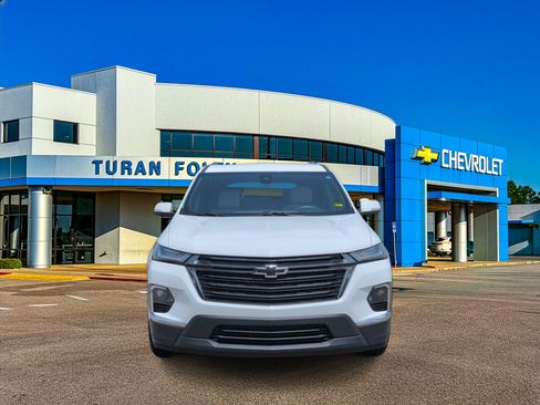 Used 2023 Chevrolet Traverse LS w/ Midnight/Sport Edition FWD image 10