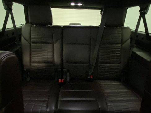 Used 2021 Cadillac Escalade ESV Sport Platinum w/ LPO, ONYX Package image 41