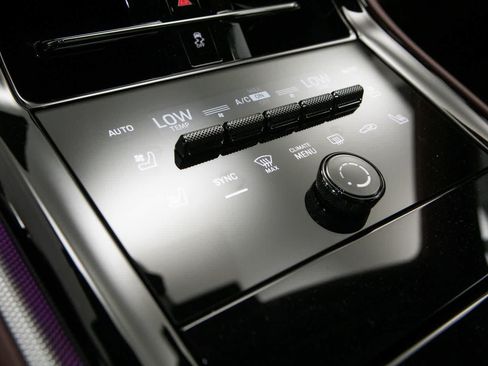 New 2026 Porsche Panamera 4 AWD/4WD image 27
