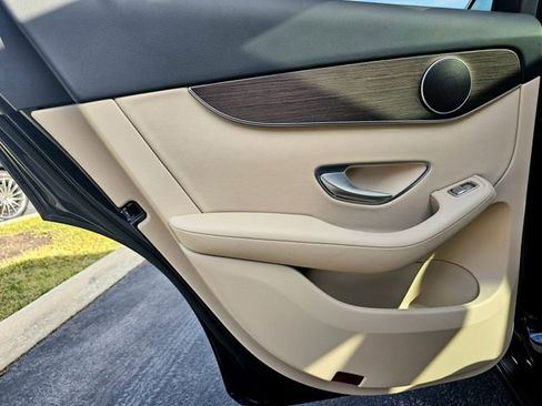 Certified 2022 Mercedes-Benz GLC 300 4MATIC image 26