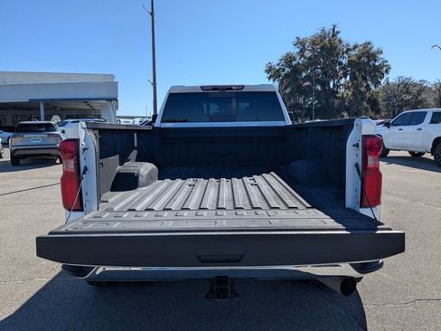 Used 2024 Chevrolet Silverado 3500 LTZ w/ LTZ Convenience Package image 11