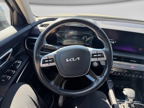 Used 2025 Kia Telluride S AWD/4WD image 23