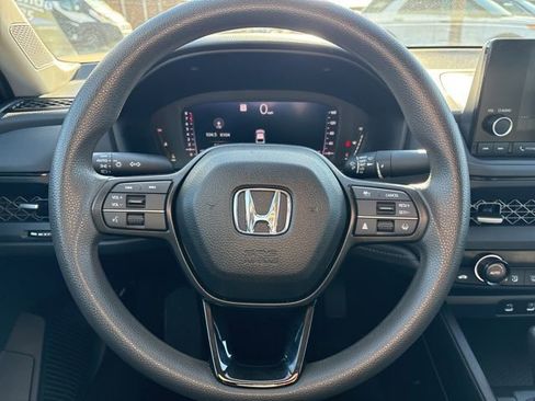 Used 2025 Honda Accord SE image 5