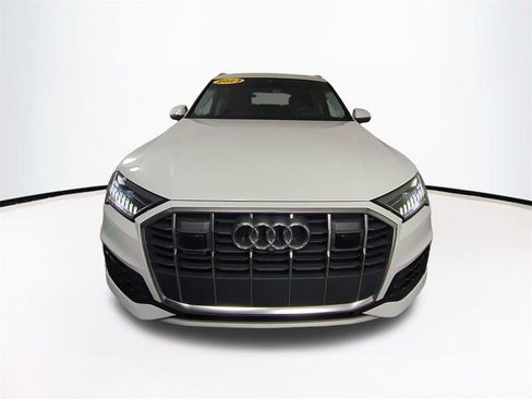 Used 2023 Audi Q7 3.0T Prestige image 3