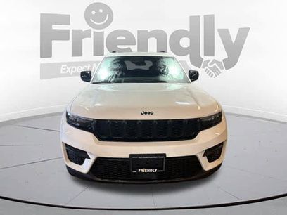 New 2025 Jeep Grand Cherokee Altitude