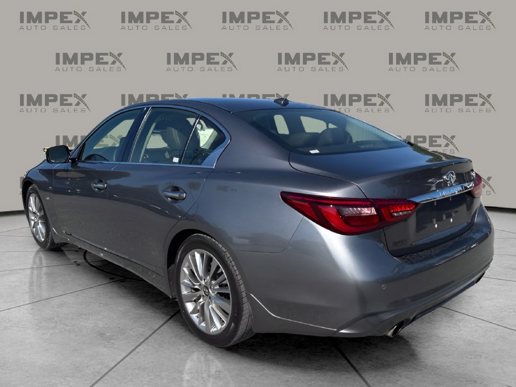 Used 2018 INFINITI Q50 Luxe w/ Essential Package (3.0T Luxe) RWD image 3
