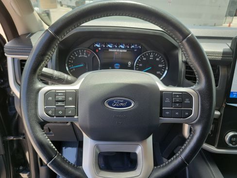 Used 2023 Ford Expedition XLT RWD image 25