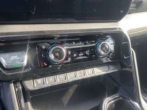 New 2026 GMC Sierra 2500 AT4 w/ AT4 Premium Plus Package image 16