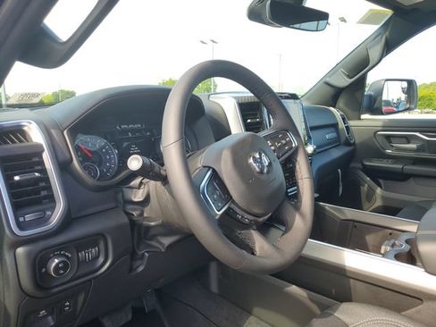 New 2026 RAM 1500 Big Horn AWD/4WD image 13