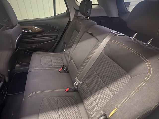 Used 2018 GMC Terrain SLE FWD image 9