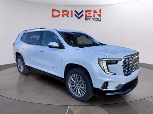 New 2026 GMC Acadia Denali w/ Super Cruise Package image 7
