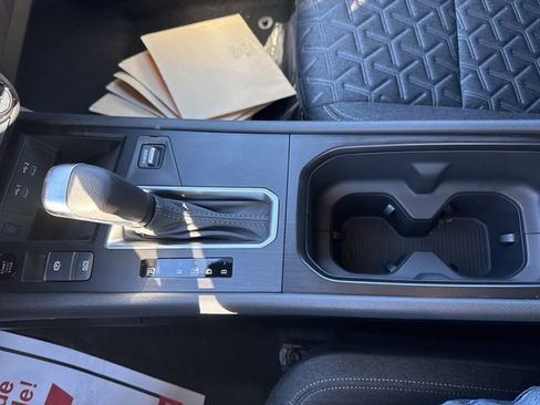 New 2026 Nissan Kicks SV w/ SV Premium Package image 18