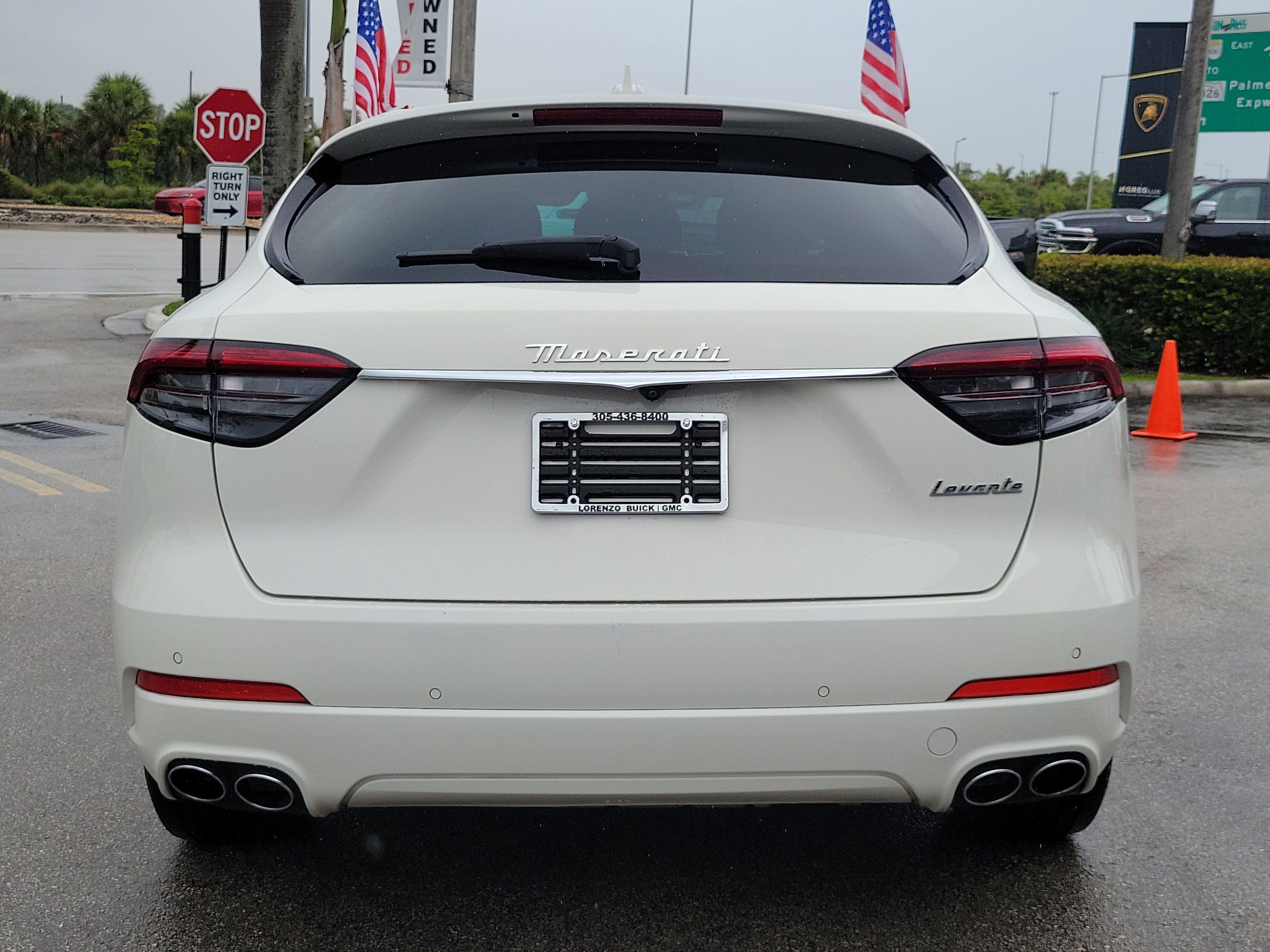 Used 2023 Maserati Levante GT AWD/4WD image 6