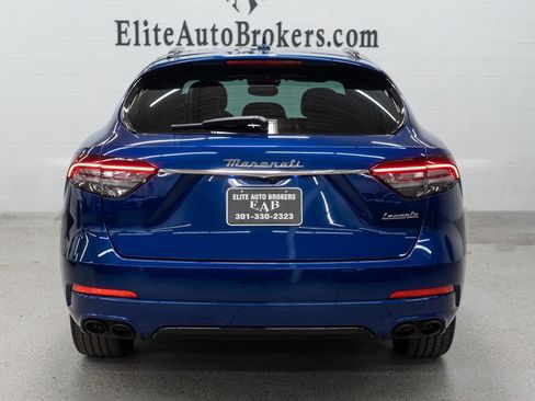 Used 2022 Maserati Levante GT AWD/4WD image 4
