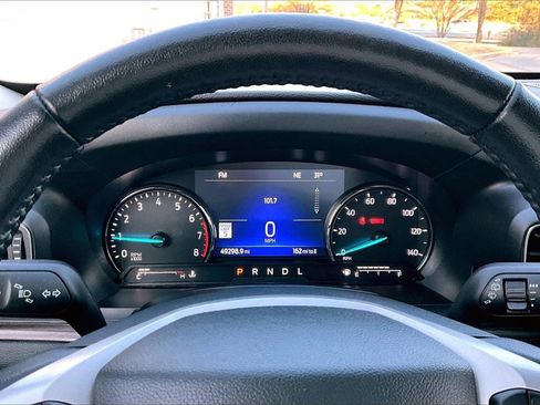Used 2023 Ford Explorer Limited image 10