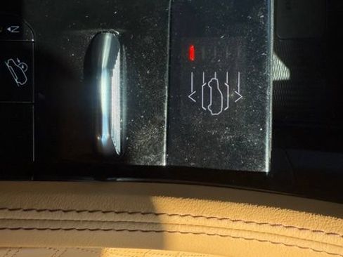 Used 2023 Jeep Grand Cherokee Summit AWD/4WD image 14