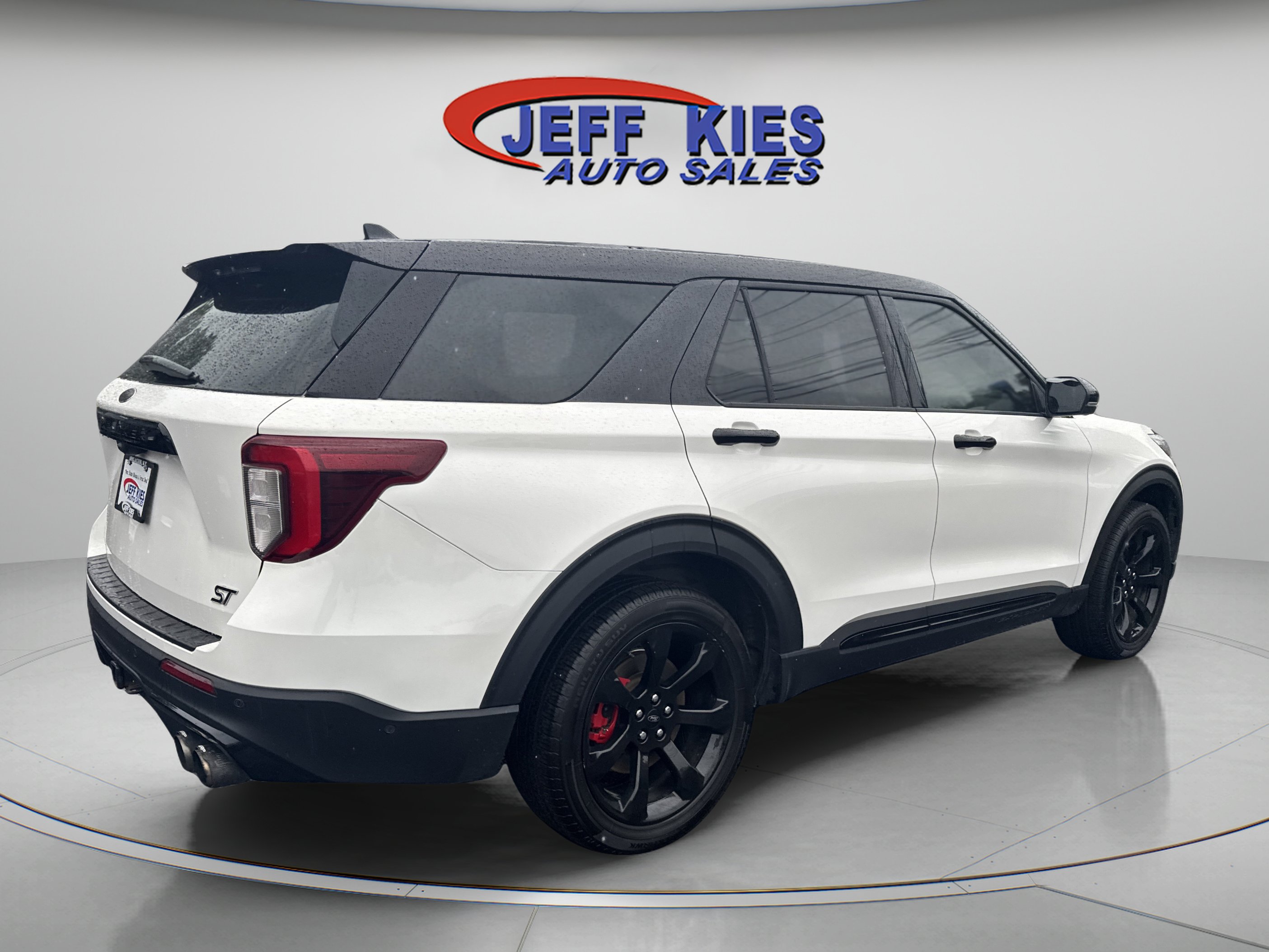 Used 2022 Ford Explorer ST w/ Equipment Group 401A AWD/4WD image 5