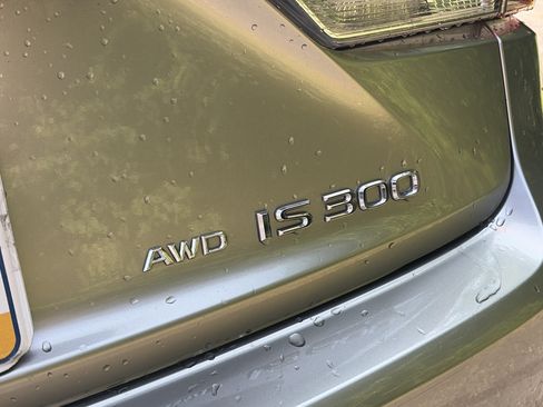 Used 2017 Lexus IS 300 F Sport w/ F Sport Package AWD/4WD image 10
