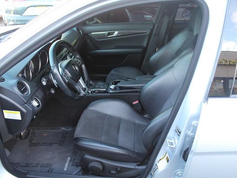 Used 2013 Mercedes-Benz C 63 AMG Sedan image 24