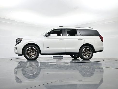 New 2025 Ford Expedition King Ranch image 34