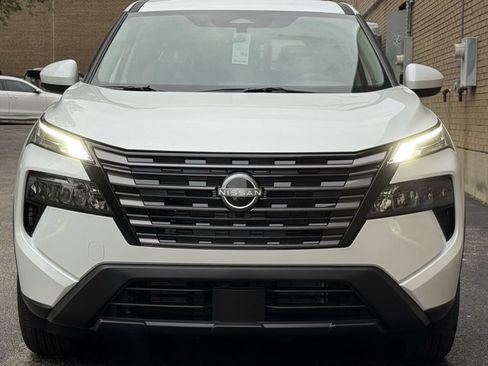 New 2026 Nissan Rogue SV AWD/4WD image 29