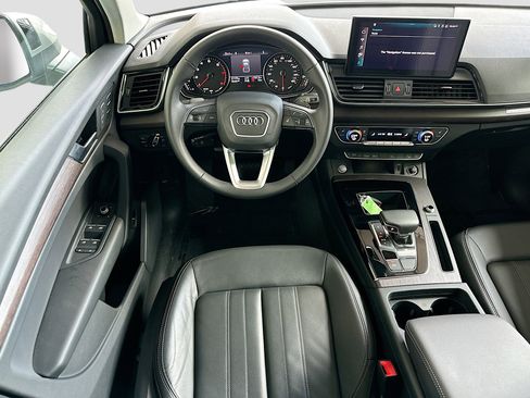 Used 2023 Audi Q5 2.0T Premium w/ Convenience Package image 22