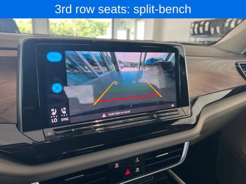 Certified 2026 Volkswagen Atlas SE FWD image 16