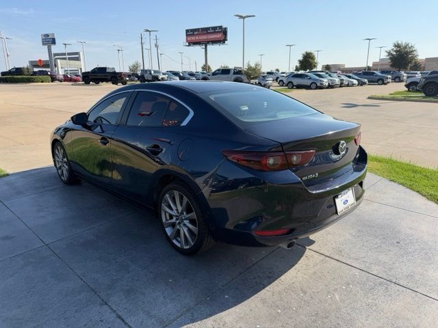 Used 2022 MAZDA MAZDA3 s FWD image 5